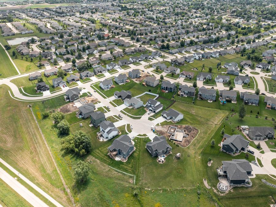 Edgebrooke Estates